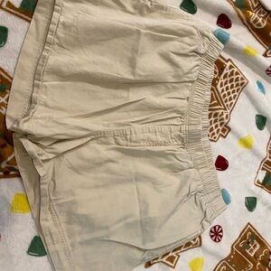 Chubbies Cream Cargo Shorts Relaxed Fit